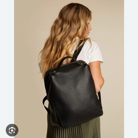 Italic Bartlet Pebbled Leather Backpack - Picture 1 of 8